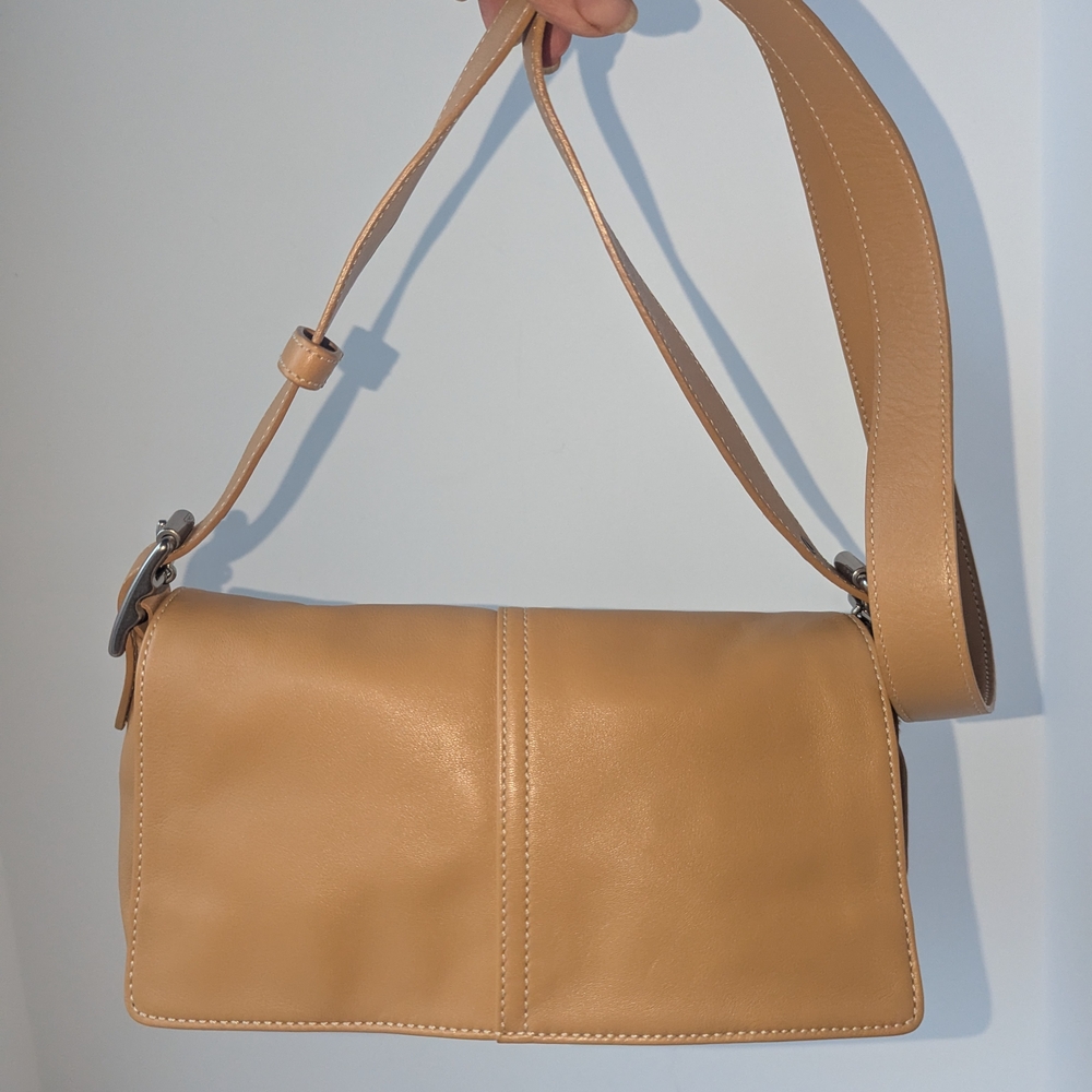 COACH 9848 Vintage Legacy Flap Tan Leather Shoulder Bag